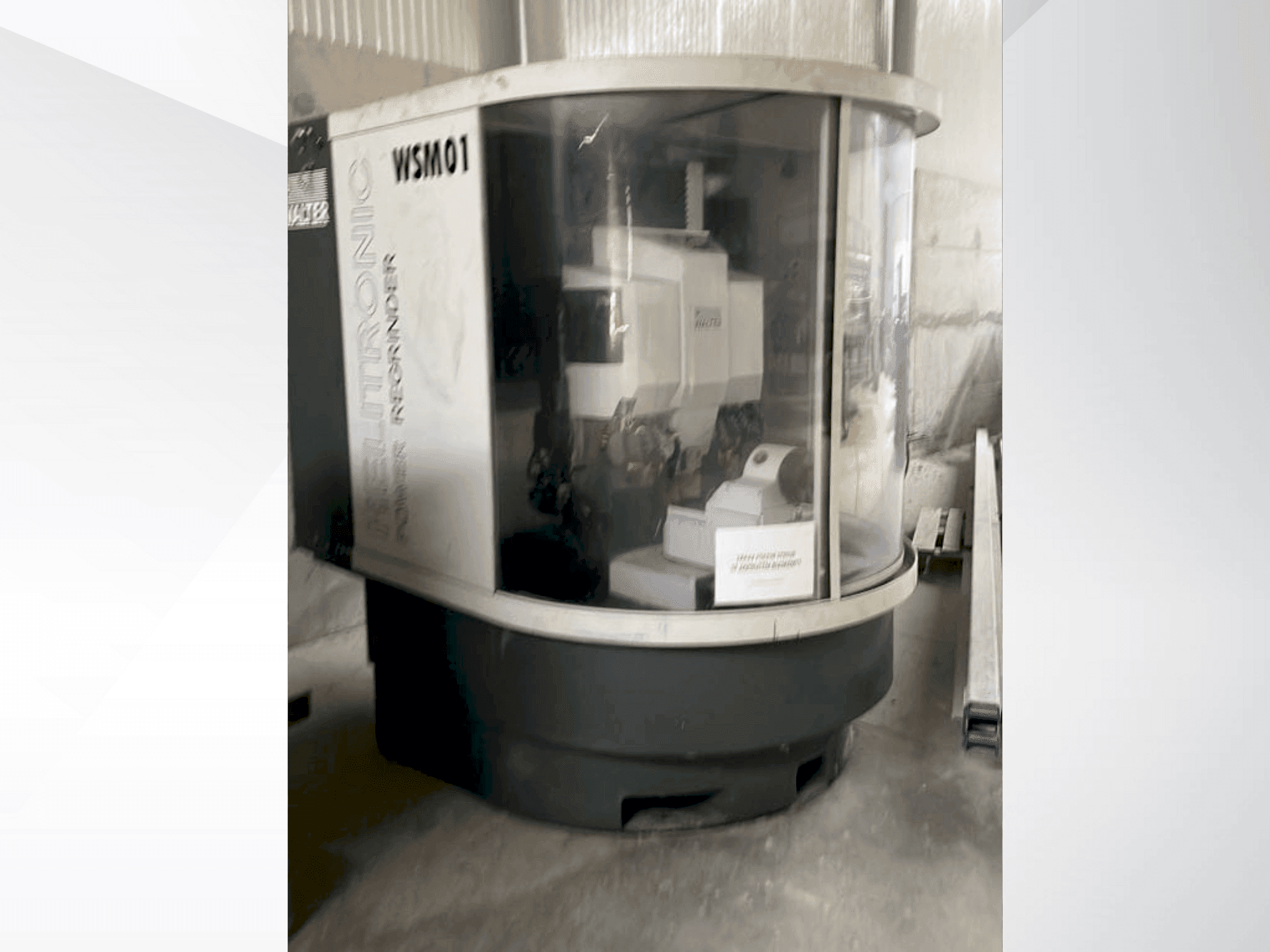 WALTER Helitronic Power Regrinder Mašinos vaizdas iš priekio