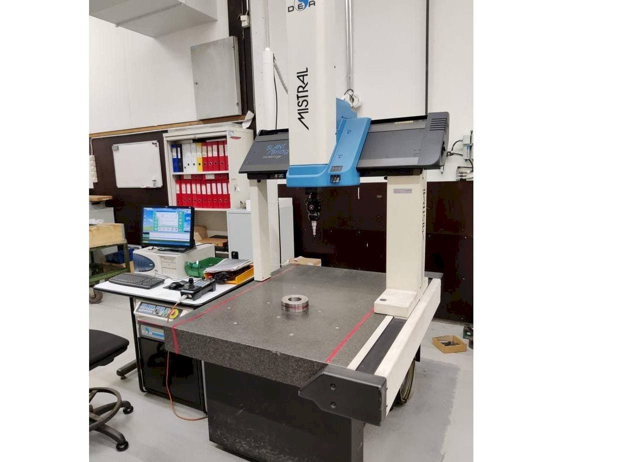 DEA 70705 Mašinos vaizdas iš priekio