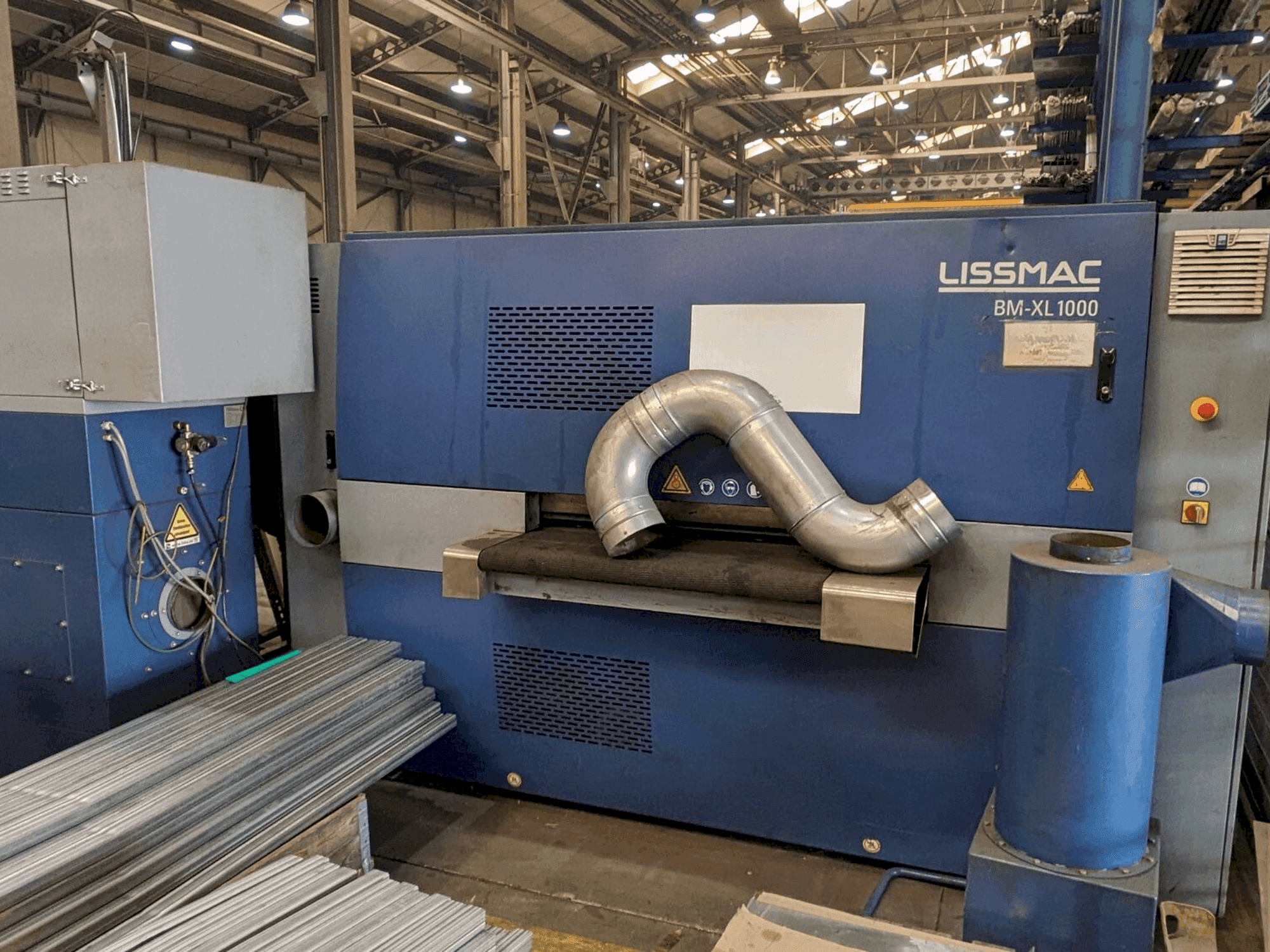 LISSMAC SBM XL 1000 S2B2 Mašinos vaizdas iš priekio