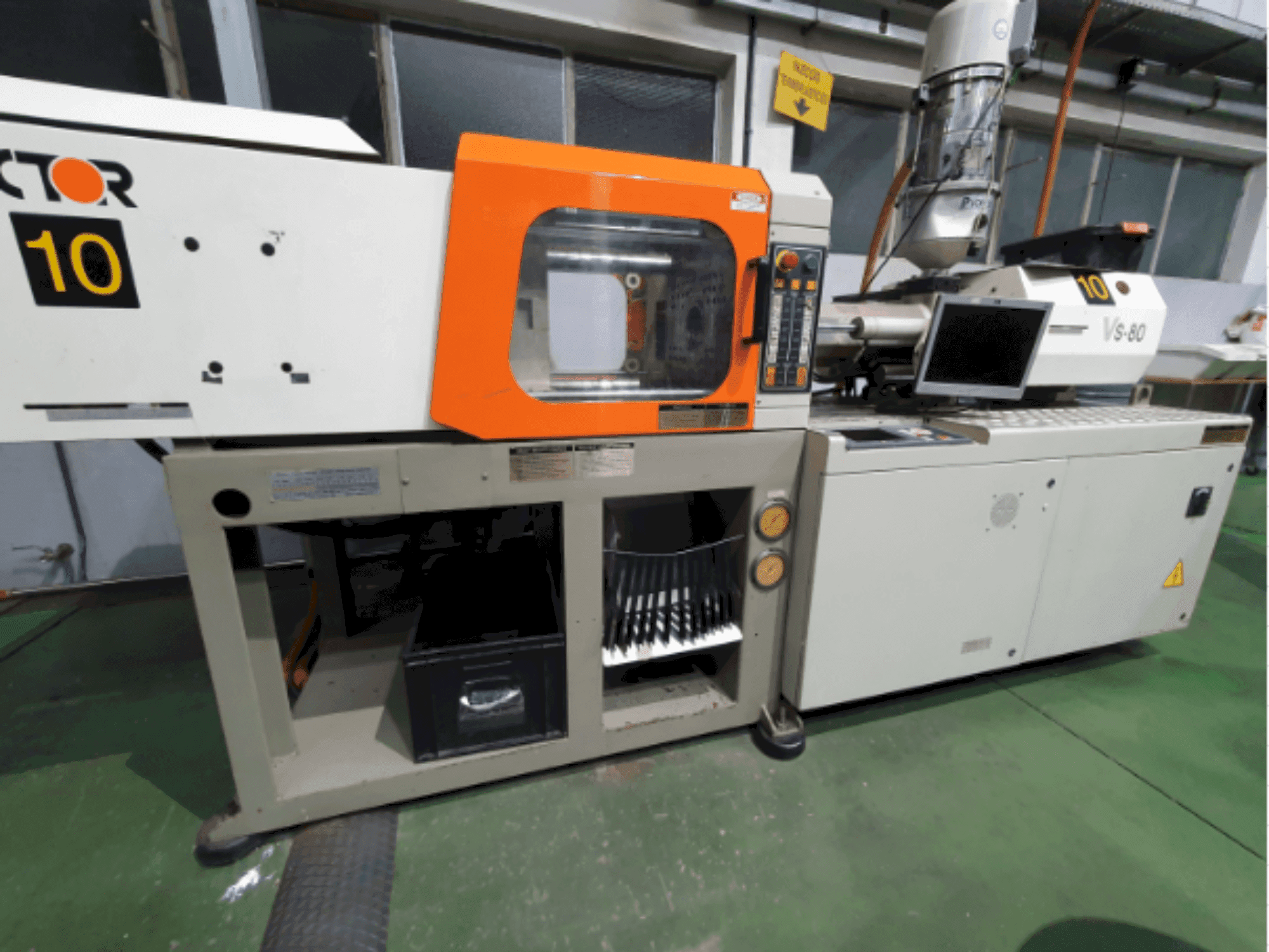 Victor VS80 Mašinos vaizdas iš priekio