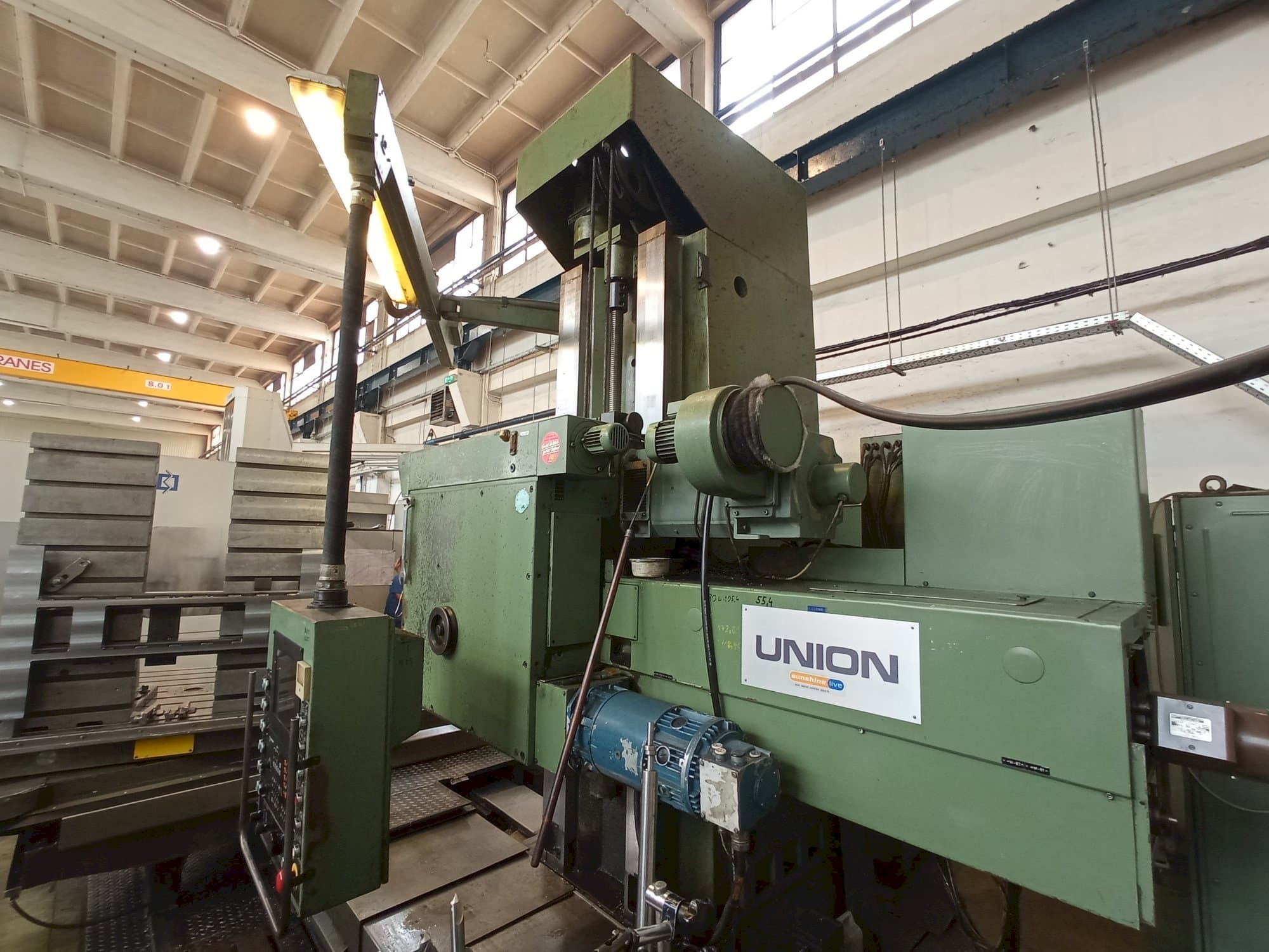 Union BFT 110 Mašinos vaizdas iš priekio