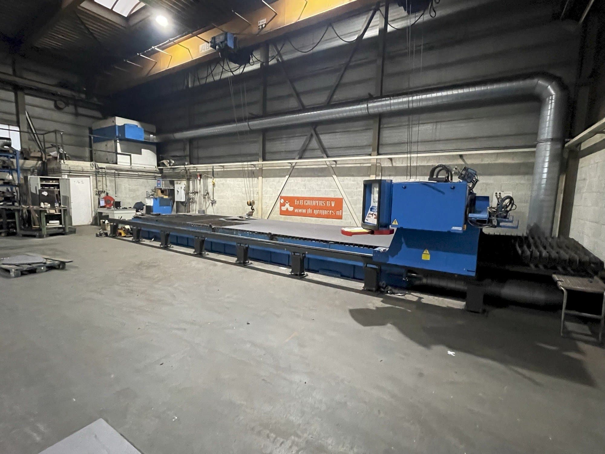 SAF Air liquide Oxytome 25HPC Mašinos vaizdas iš priekio