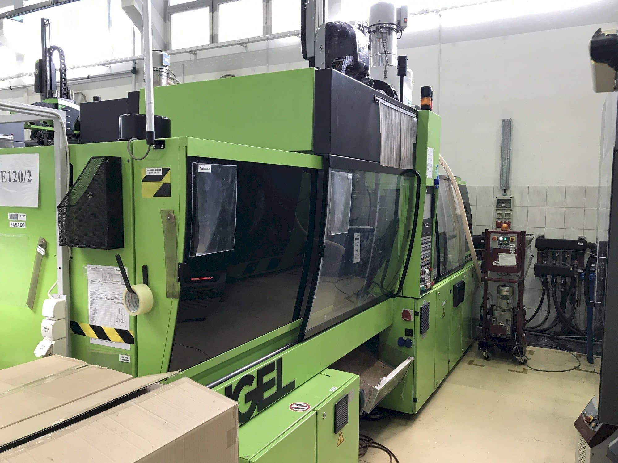 ENGEL VC 500/120 Plus Mašinos vaizdas iš priekio