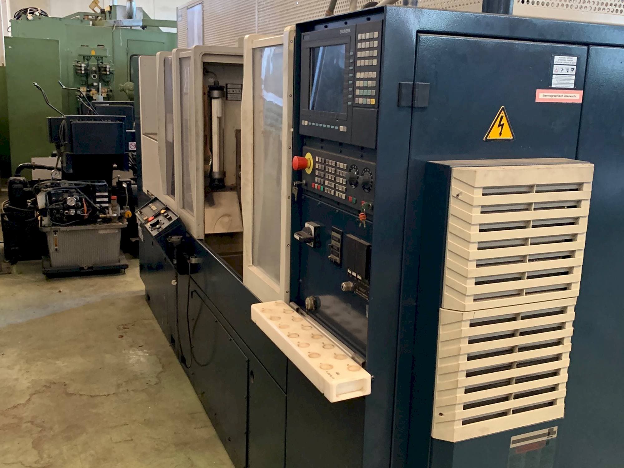 SPINNER PD 48 Mašinos vaizdas iš priekio