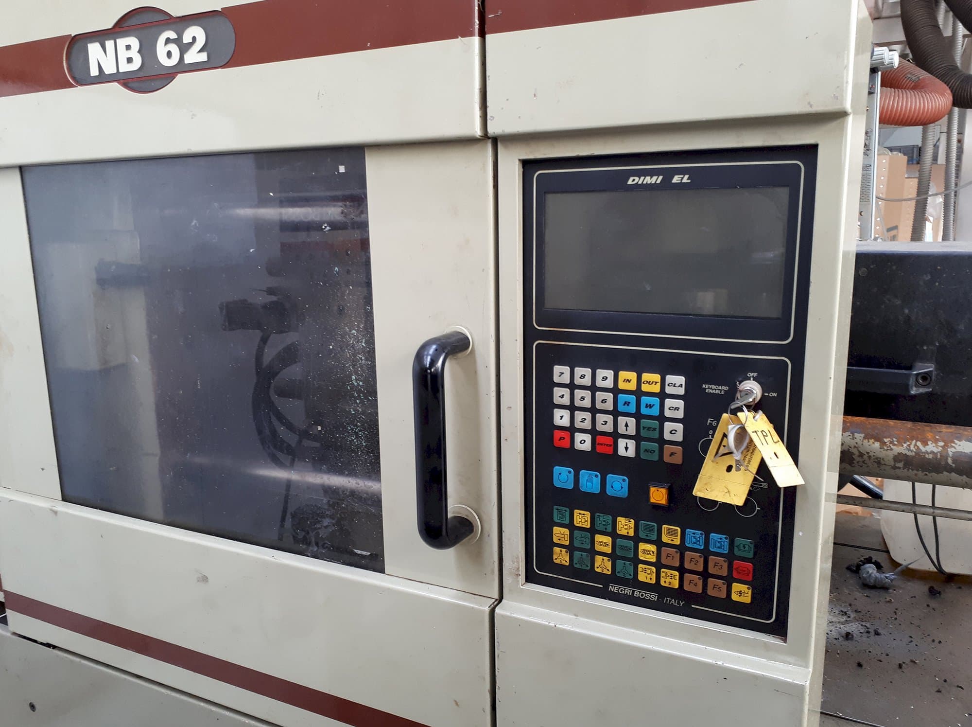 Negri Bossi Mašinos dešinės pusės vaizdasNB 62