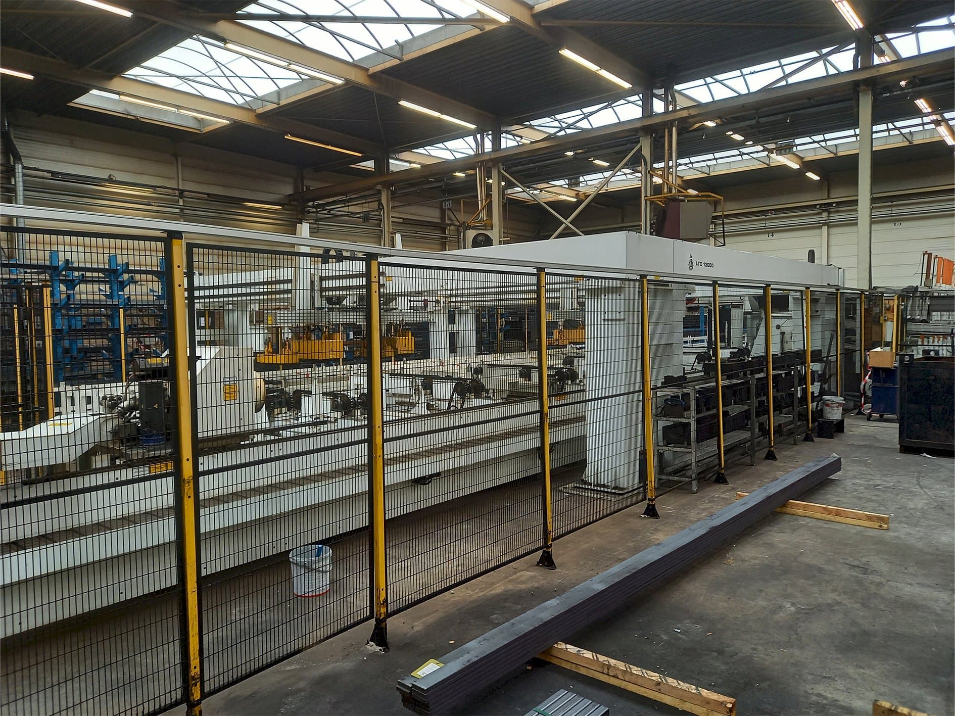 Balliu  LTC 13000 Mašinos vaizdas iš priekio