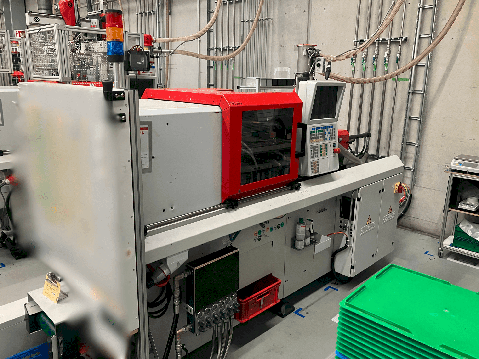 Arburg Allrounder 270 S 250-60 Mašinos vaizdas iš priekio