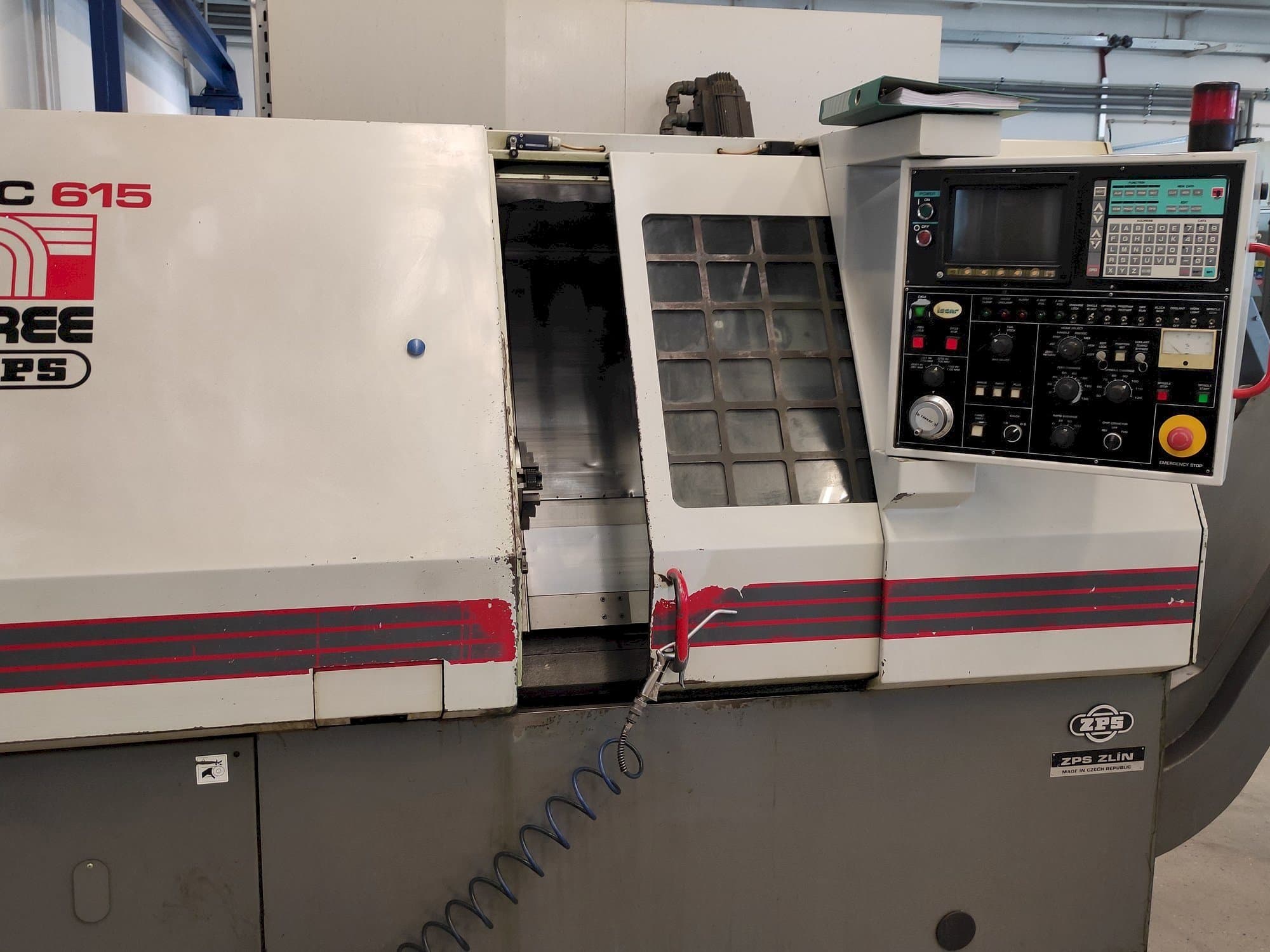 ZPS S-50 (TC-615) Mašinos vaizdas iš priekio