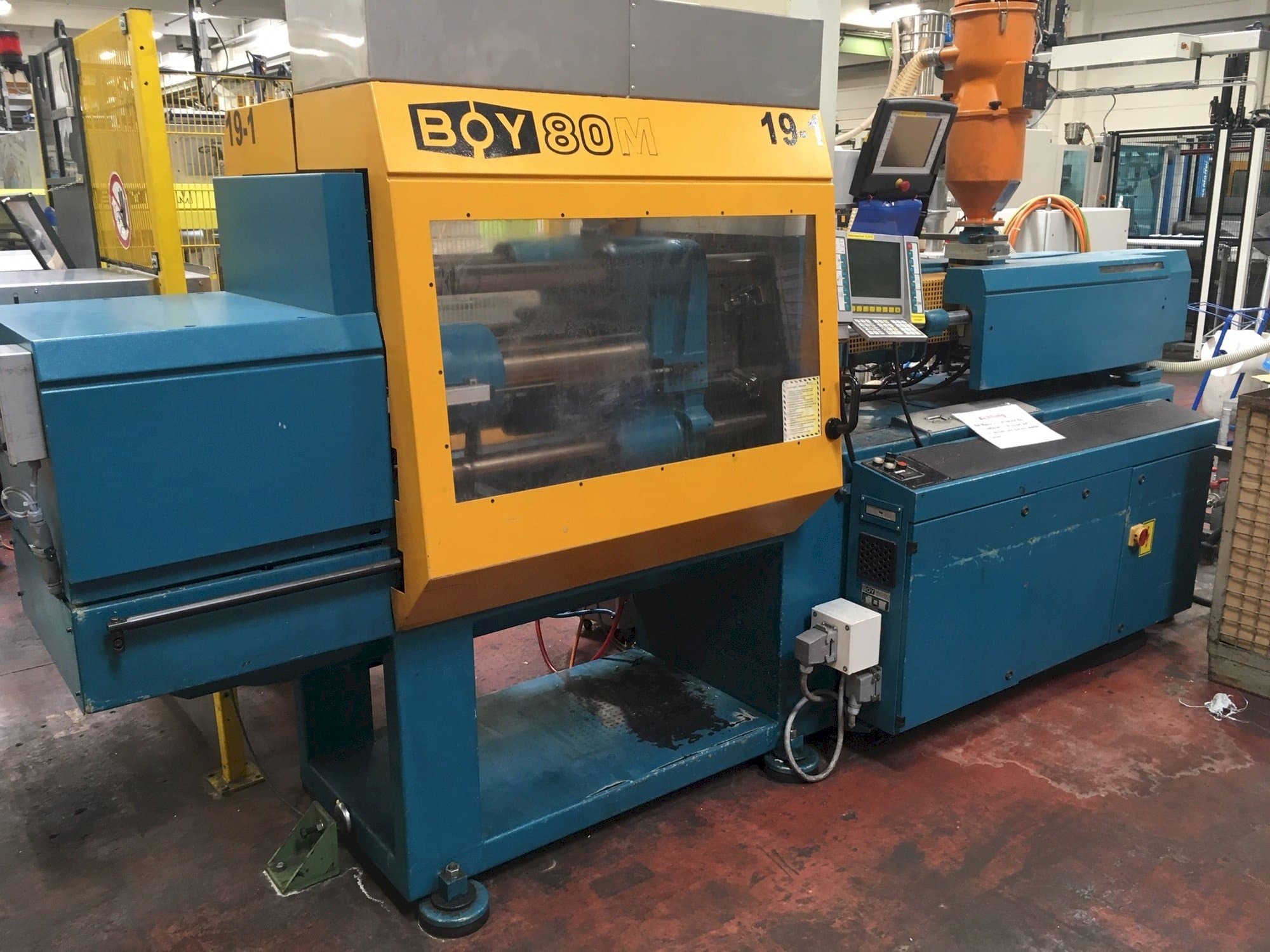 Dr. Boy 80M Mašinos vaizdas iš priekio