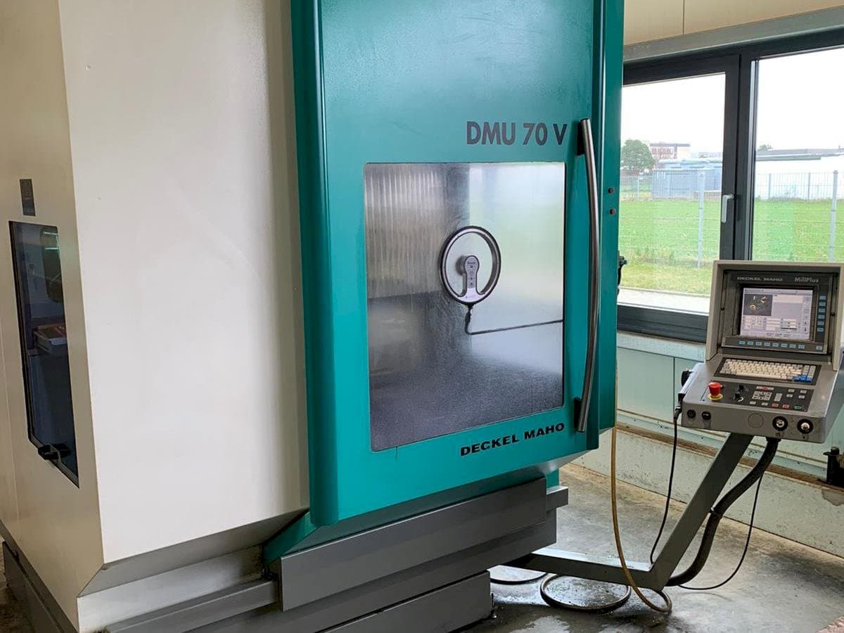 DECKEL MAHO DMU 70V Mašinos vaizdas iš priekio