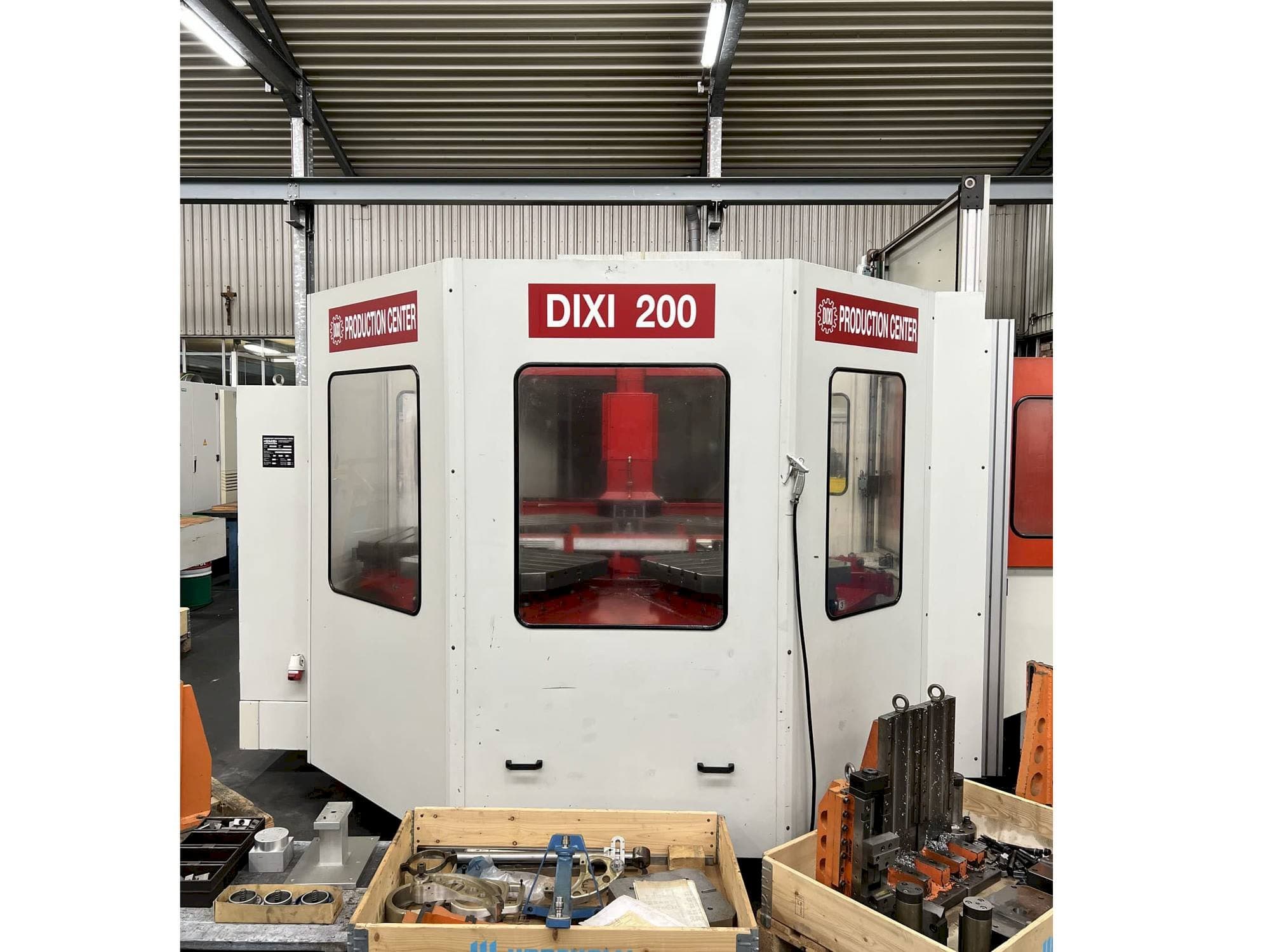 DIXI 200 Mašinos vaizdas iš priekio