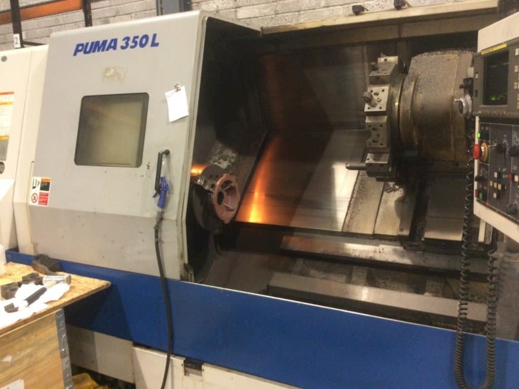 DAEWOO Puma 350LB Mašinos vaizdas iš priekio