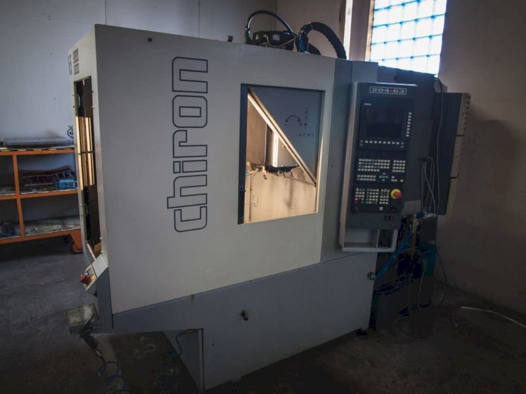 CHIRON FZ 08 W Mašinos vaizdas iš priekio