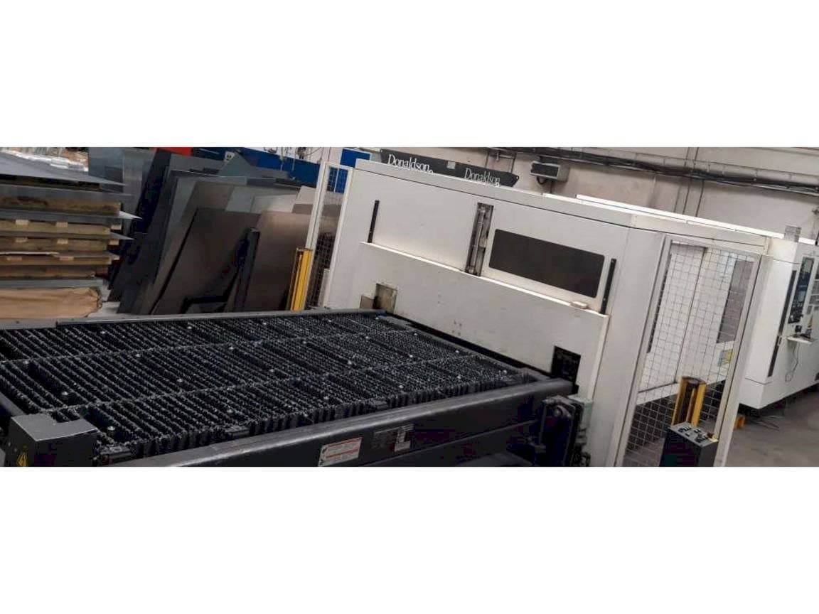 Mazak Super Turbo-X510 Mk III G Mašinos vaizdas iš priekio