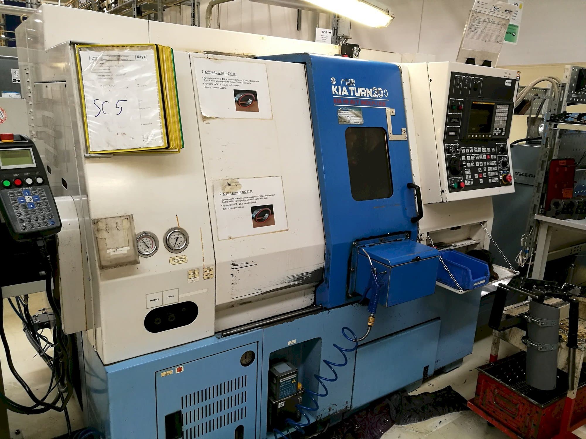 Kia Super Kia Turn 200 Mašinos vaizdas iš priekio