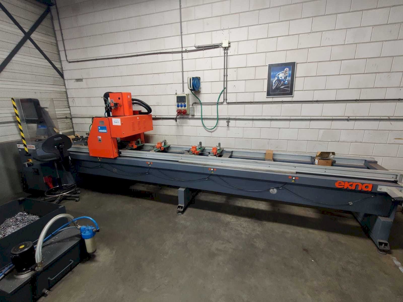 Tekna TK426-1 Mašinos vaizdas iš priekio