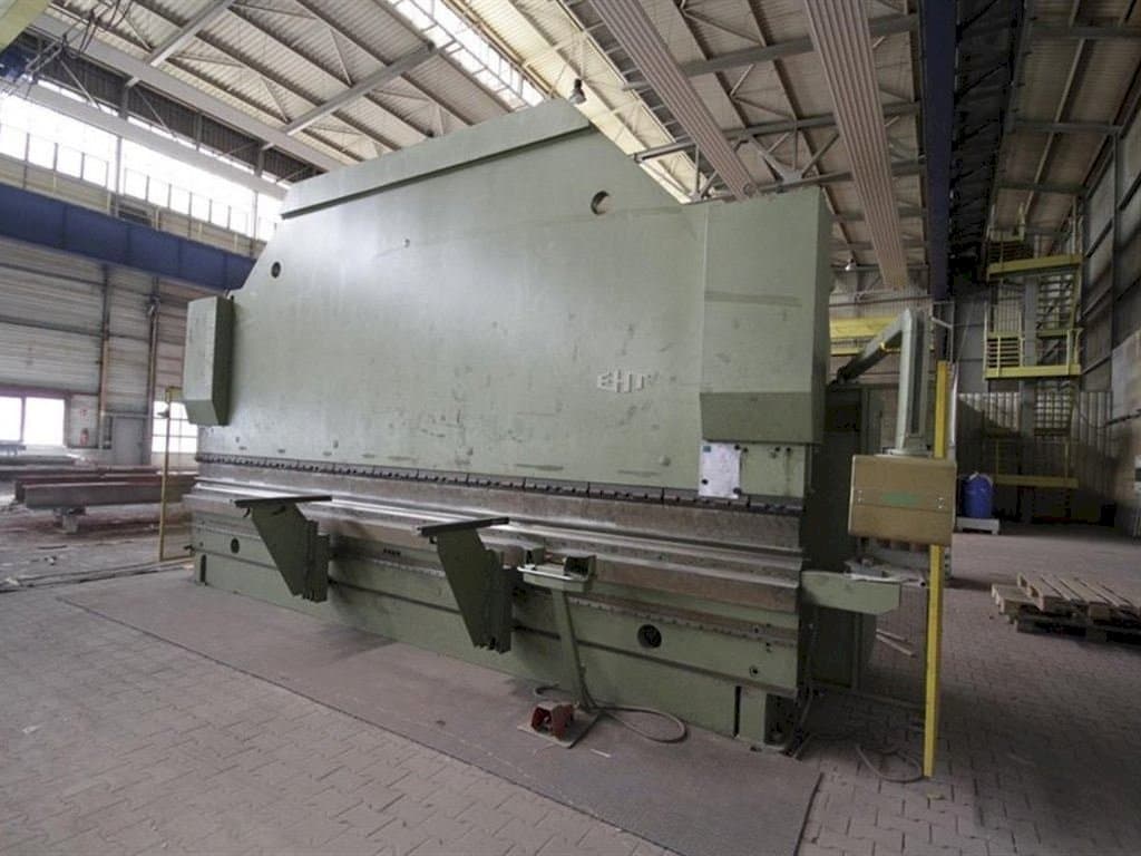 EHT Variopress 250 60 Mašinos vaizdas iš dešinės pusės