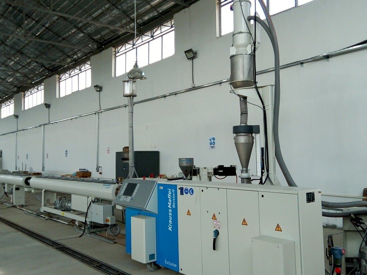 Krauss Maffei KME 60-36 B/R Mašinos vaizdas iš priekio