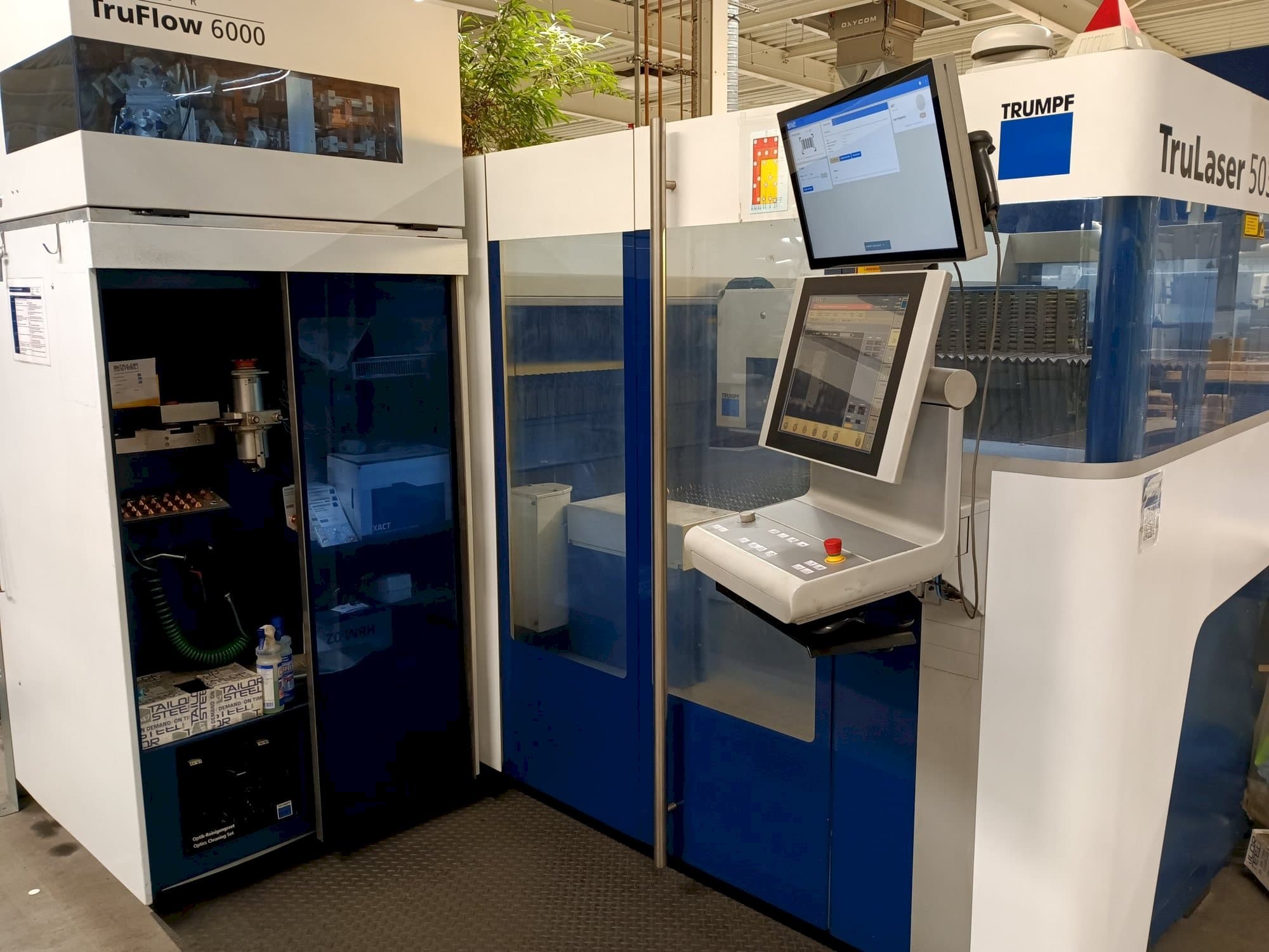 TRUMPF TruLaser 5030 6,0kW Co2 + LiftMaster Mašinos vaizdas iš priekio