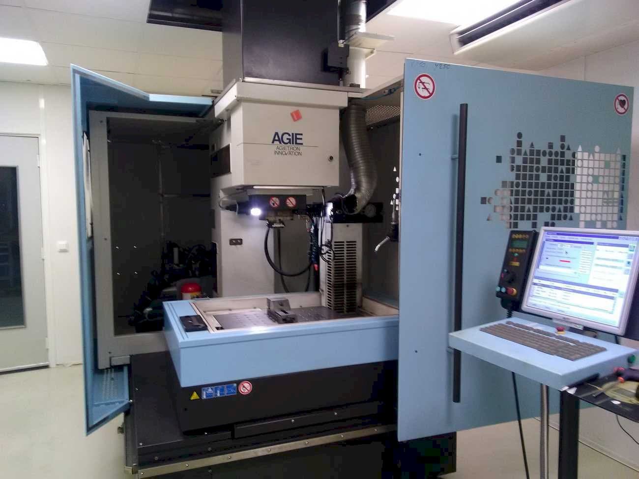 AGIE AGIETRON INNOVATION 2 Mašinos vaizdas iš priekio