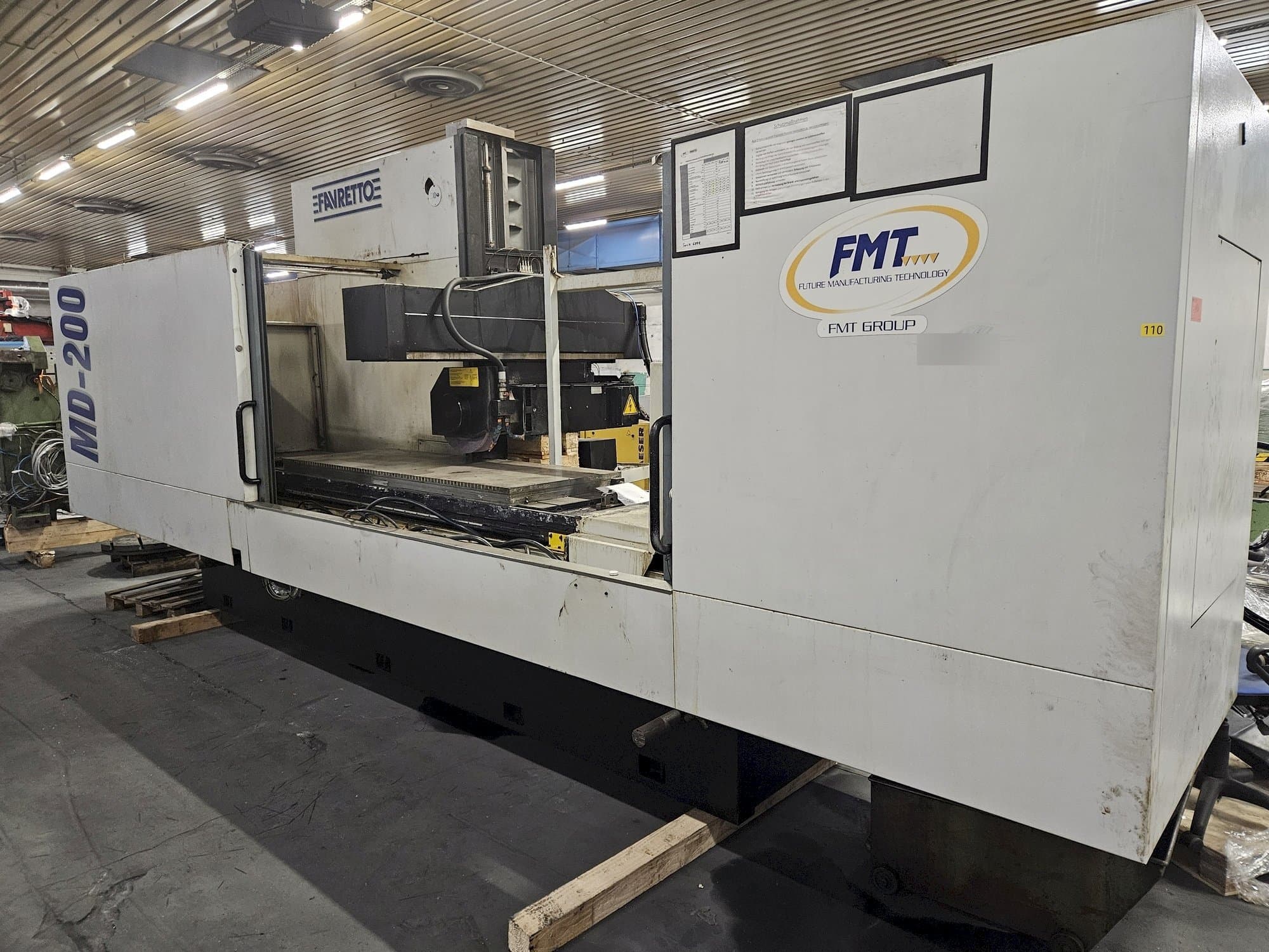 FAVRETTO MD 200 Mašinos vaizdas iš priekio