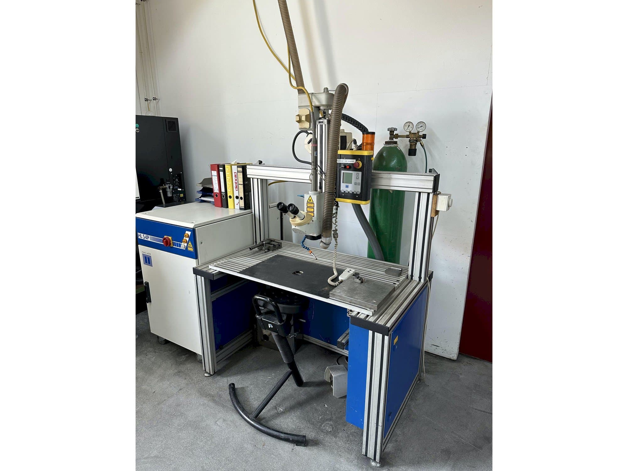 Haas-Laser HL 54P Mašinos vaizdas iš priekio