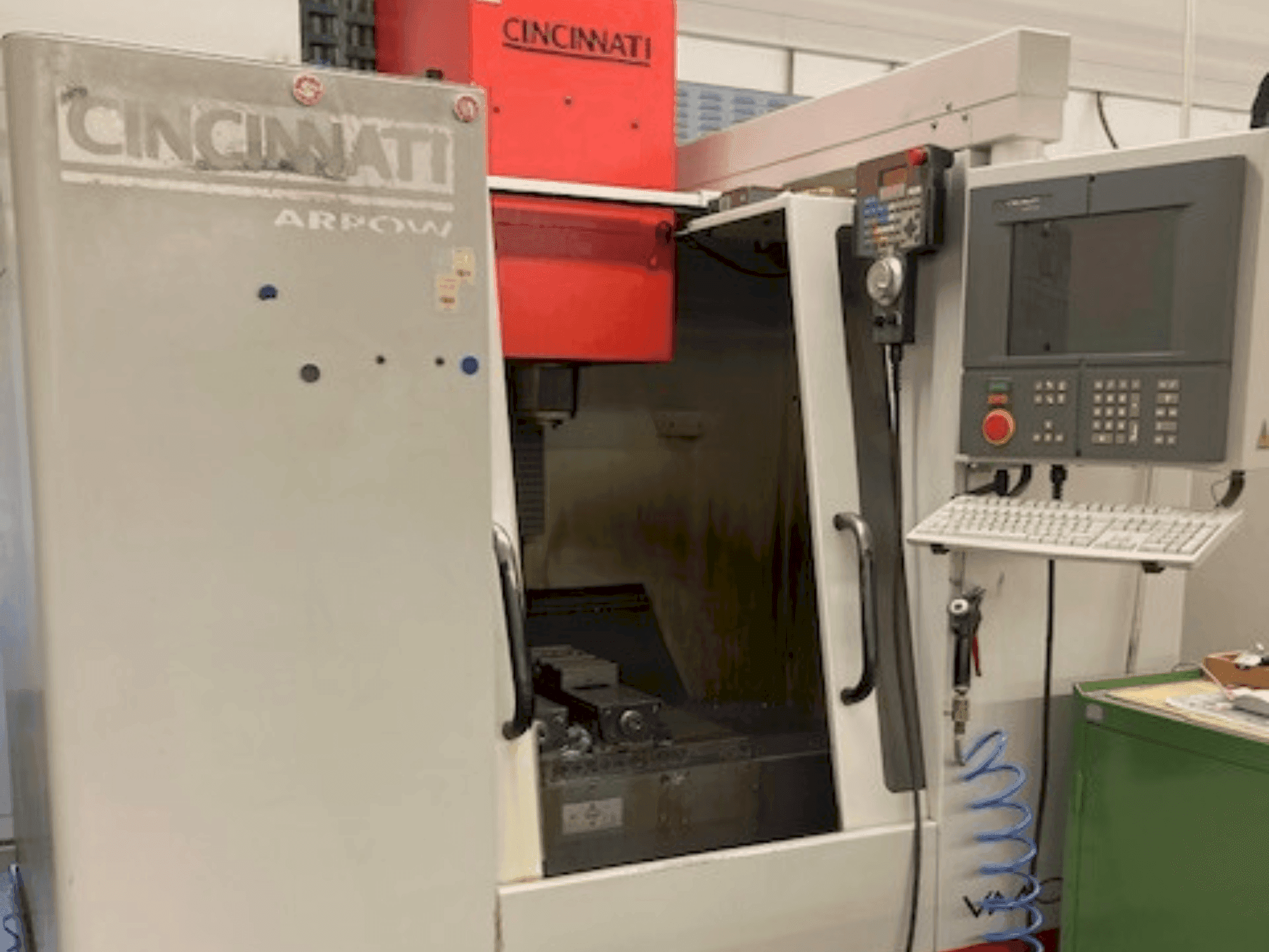 Cincinnati Arrow 500 Mašinos vaizdas iš priekio