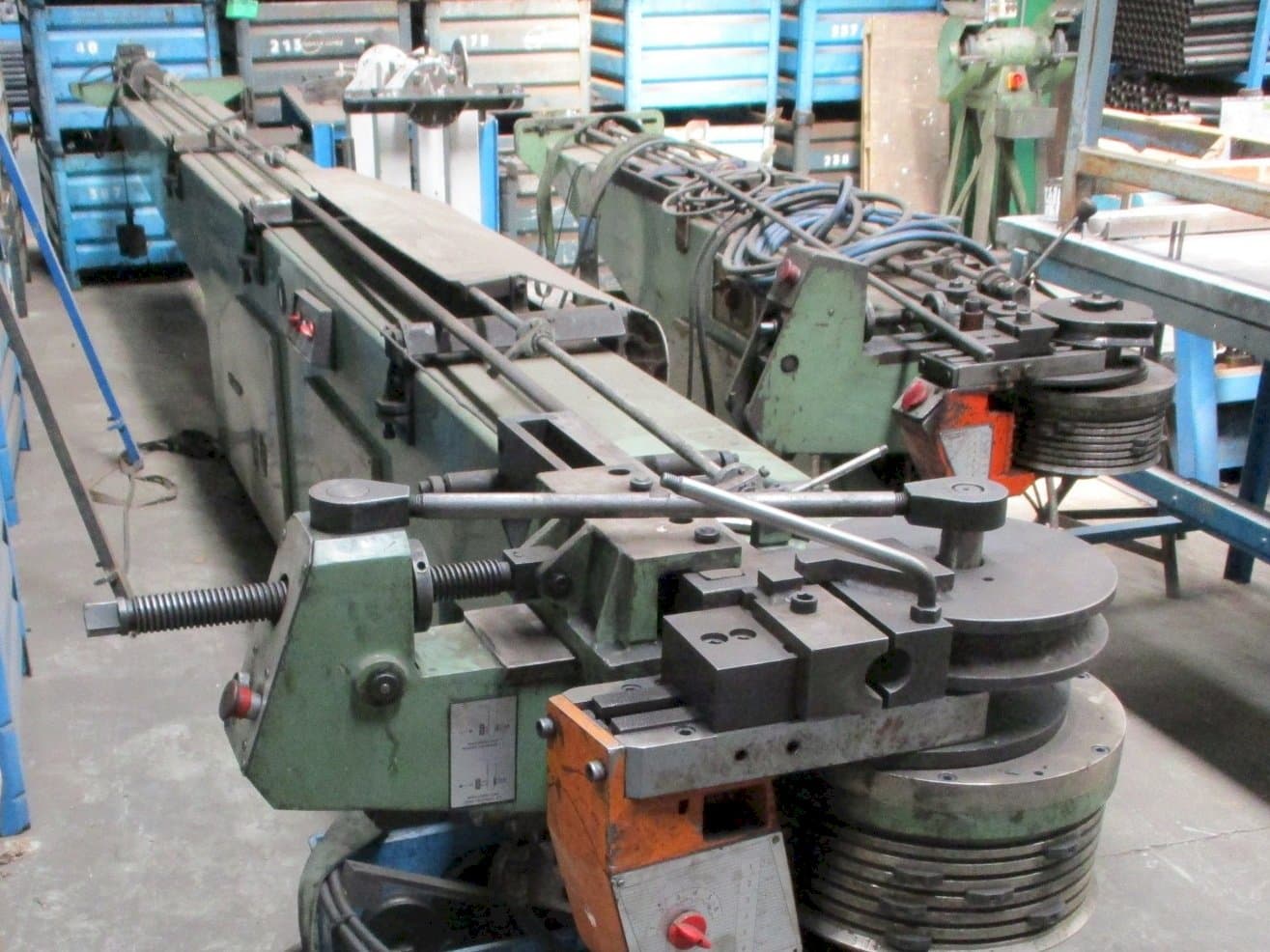 Tejero 55AHC Mašinos vaizdas iš priekio