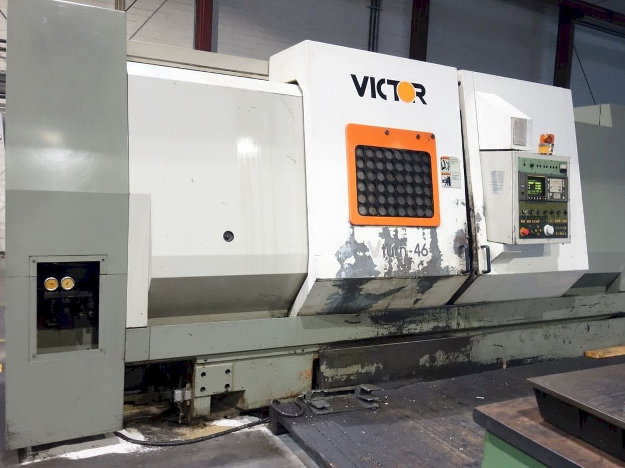 Victor V Turn 46 (1997) Mašinos vaizdas iš priekio