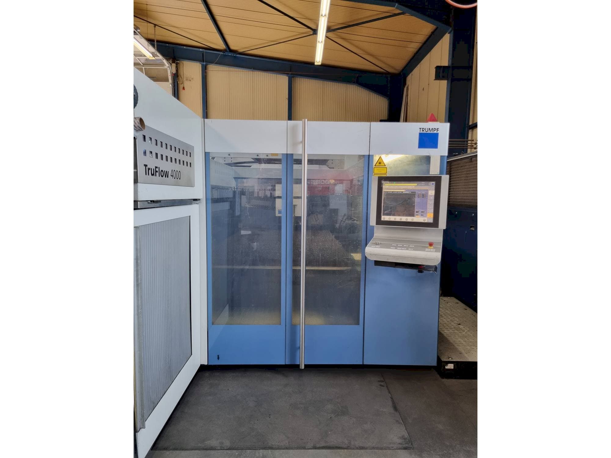 Trumpf TruLaser 3030 Mašinos vaizdas iš priekio
