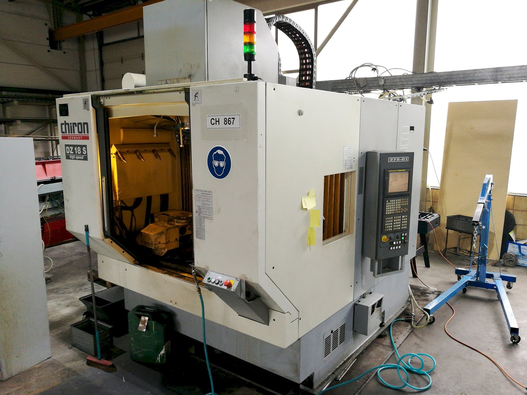 Chiron DZ 18 S Mašinos kairės pusės vaizdas