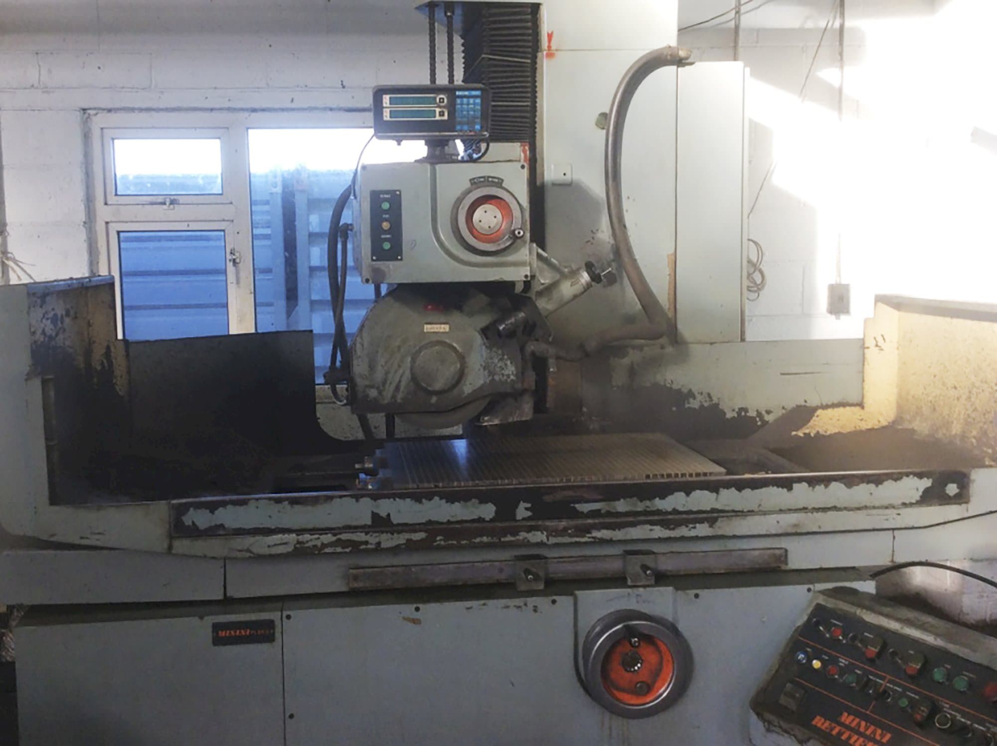 Minini Mašinos vaizdasPL65.8 iš priekio