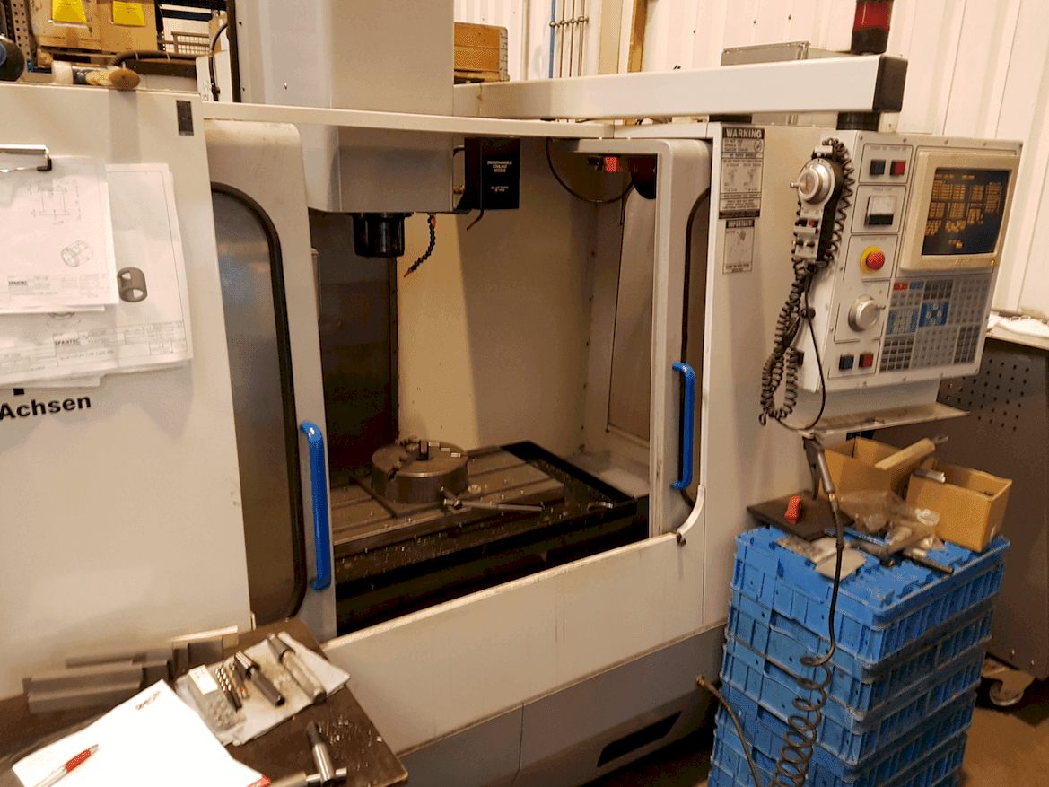 HAAS VF1 Mašinos vaizdas iš priekio