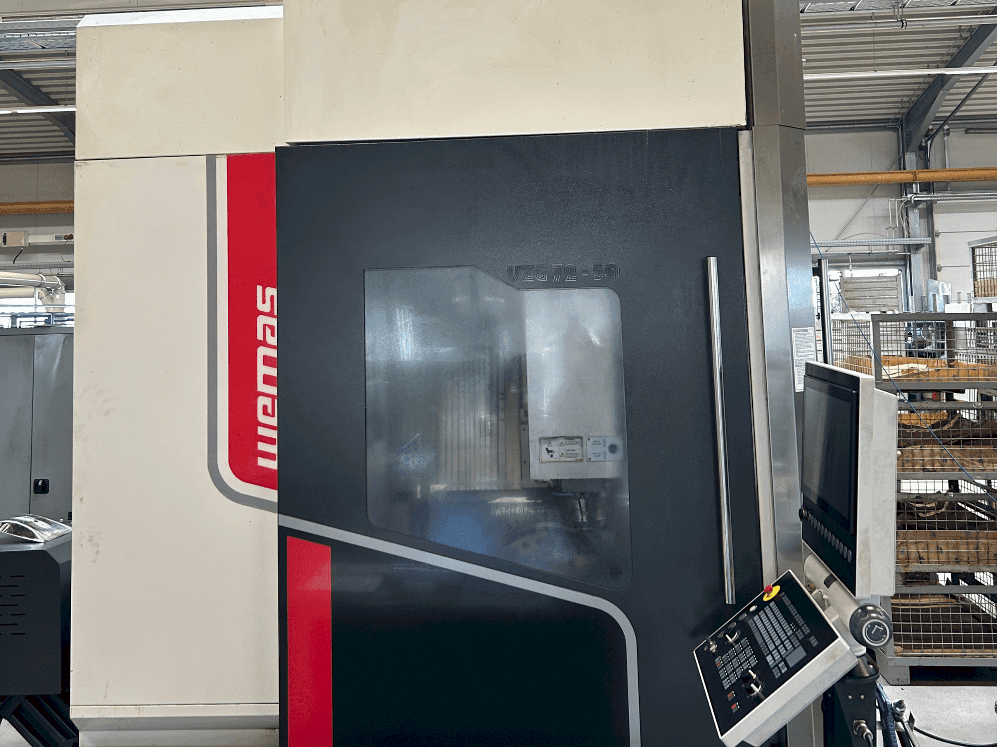 WEMAS VZG 72-5A Mašinos vaizdas iš priekio