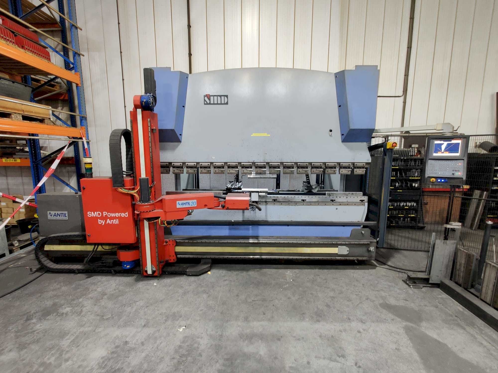 SMD PBH 110-3100-4C Mašinos vaizdas iš priekio