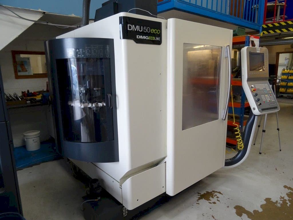 DECKEL MAHO DMU 50Eco Mašinos vaizdas iš priekio