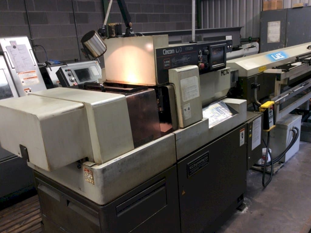 Citizen Cincom L320 Mašinos vaizdas iš priekio