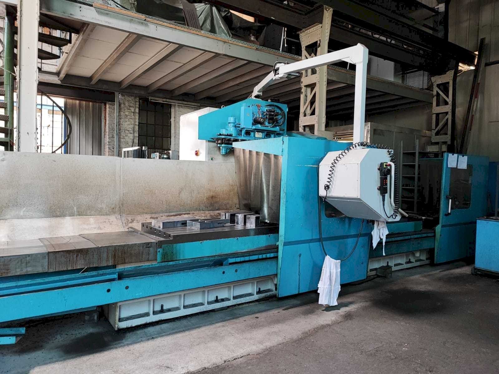 MTE BF 4200 Mašinos vaizdas iš priekio