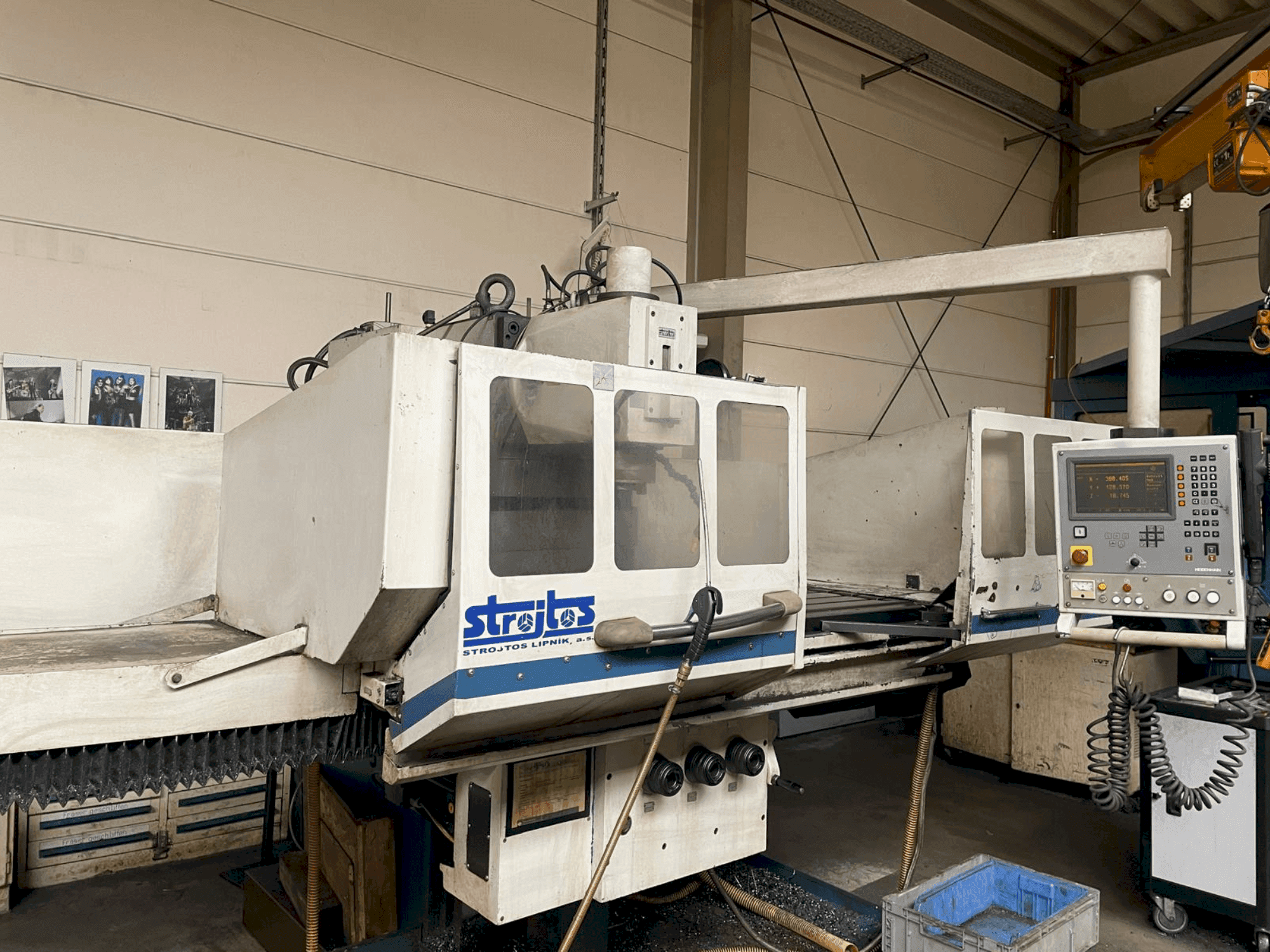 Strojtos  FGS 63 NCP Mašinos vaizdas iš priekio