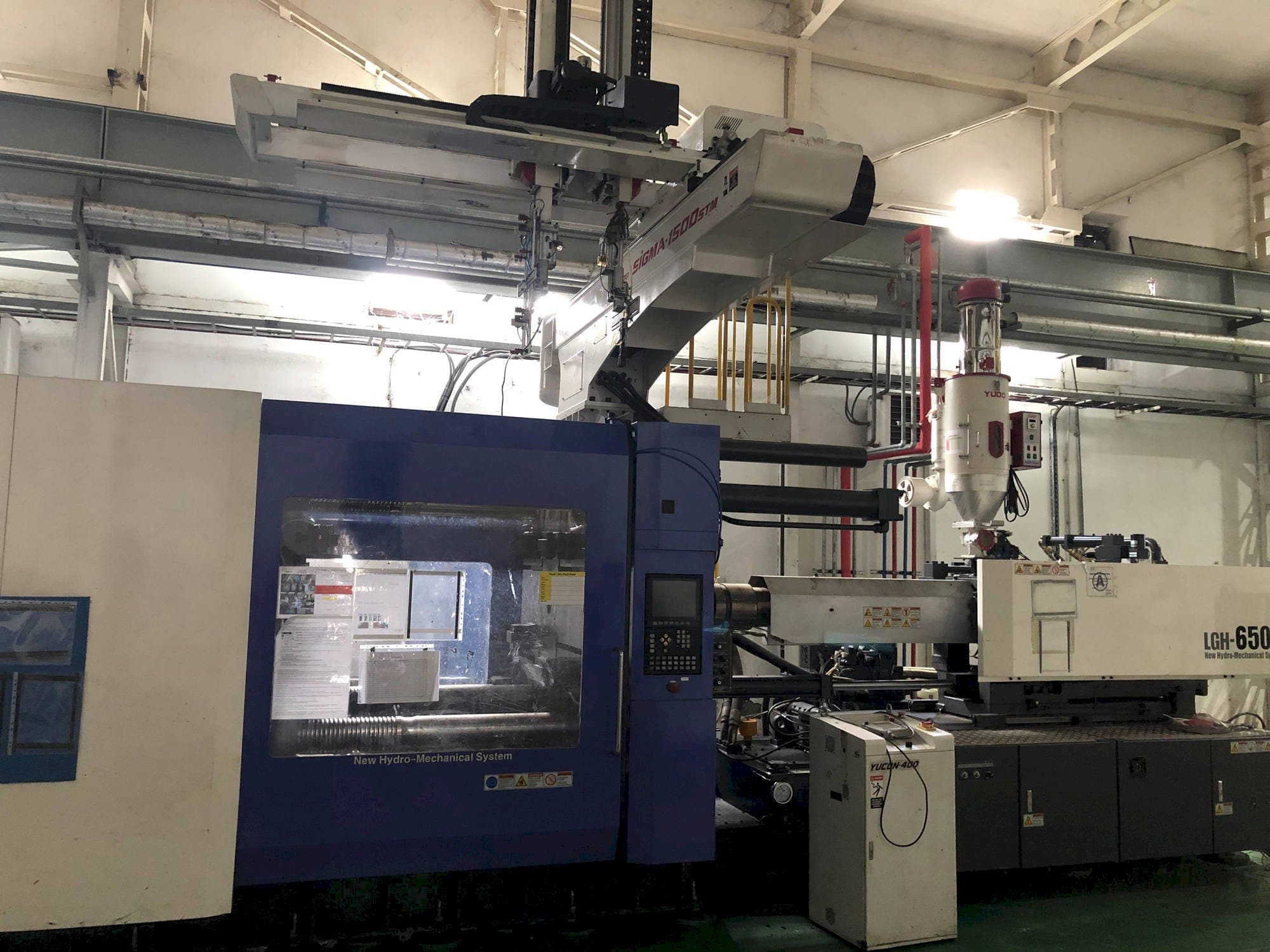 LG LGH-650M Mašinos vaizdas iš priekio