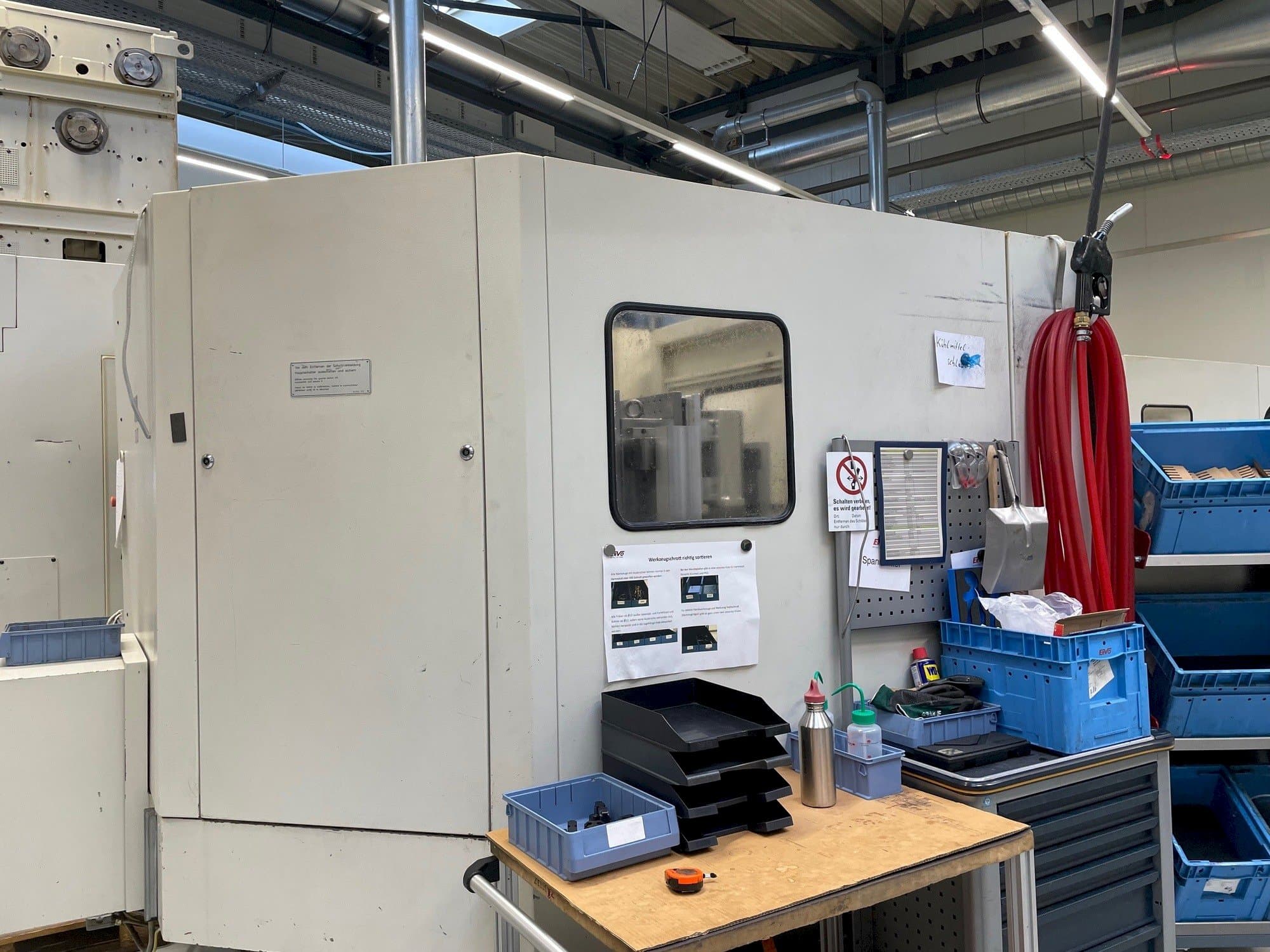 HELLER MC 16 Mašinos vaizdas iš kairės pusės