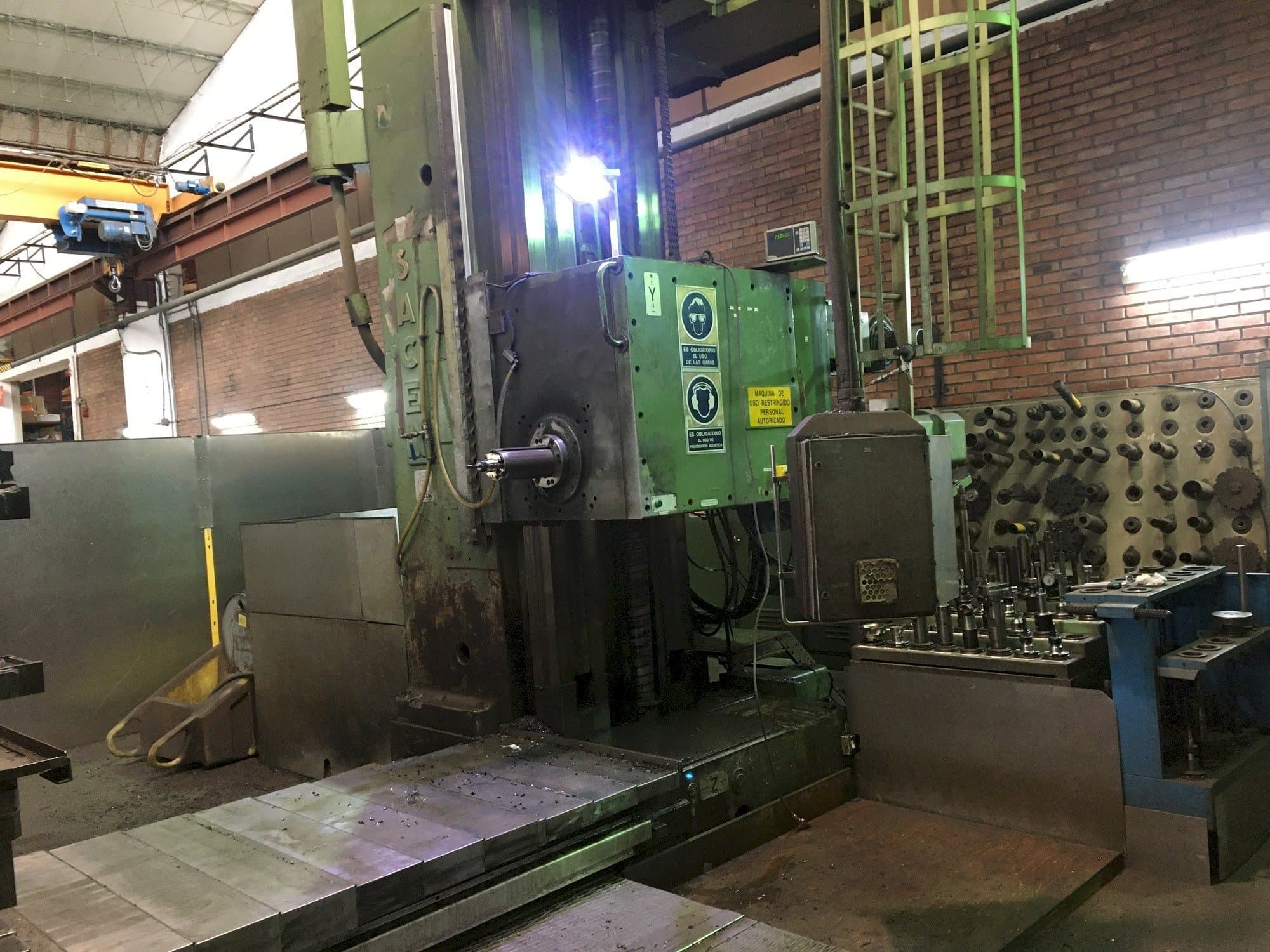 Sacem									 M.S.T 130 C/N Mašinos vaizdas iš priekio