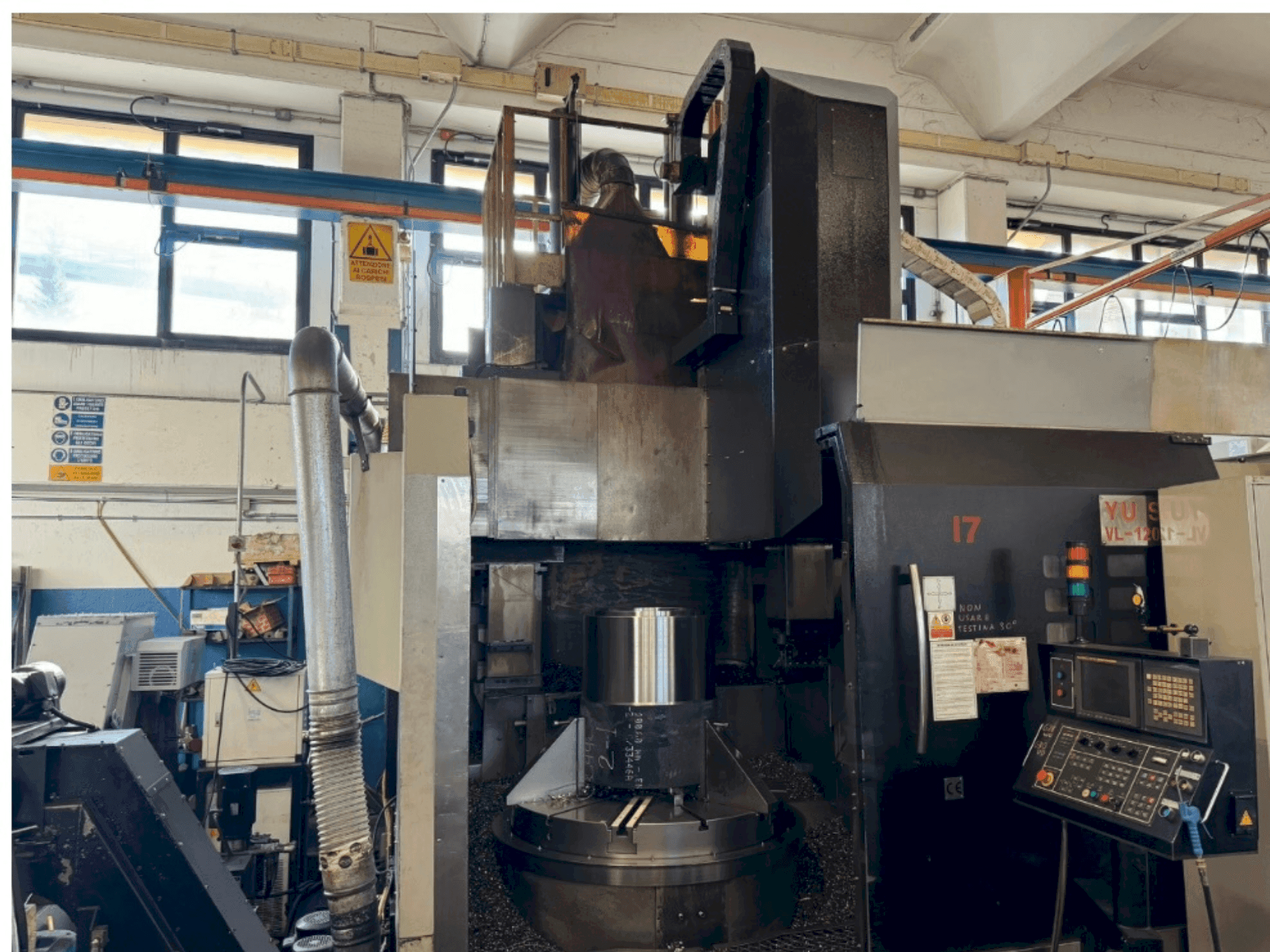 YU SHINE YS-VL-1200 ATC+C Mašinos vaizdas iš priekio