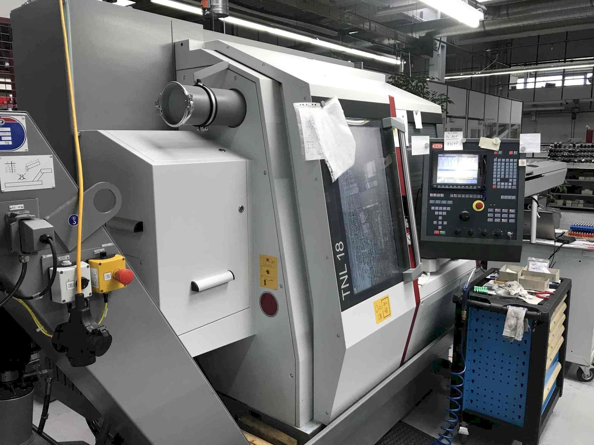 TRAUB TNL 18-9P Mašinos vaizdas iš priekio