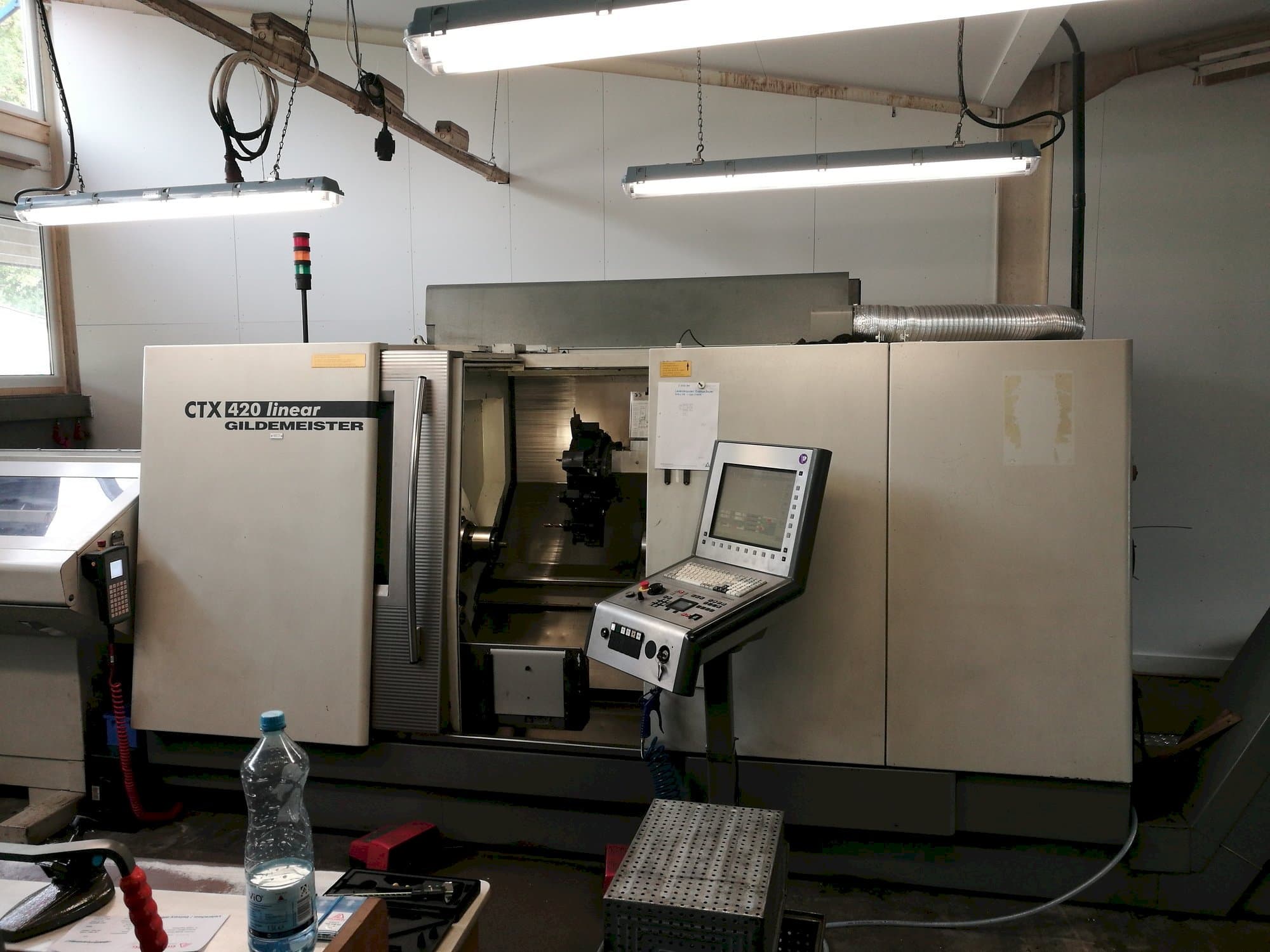 Gildemeister CTX 420 linear Mašinos vaizdas iš priekio