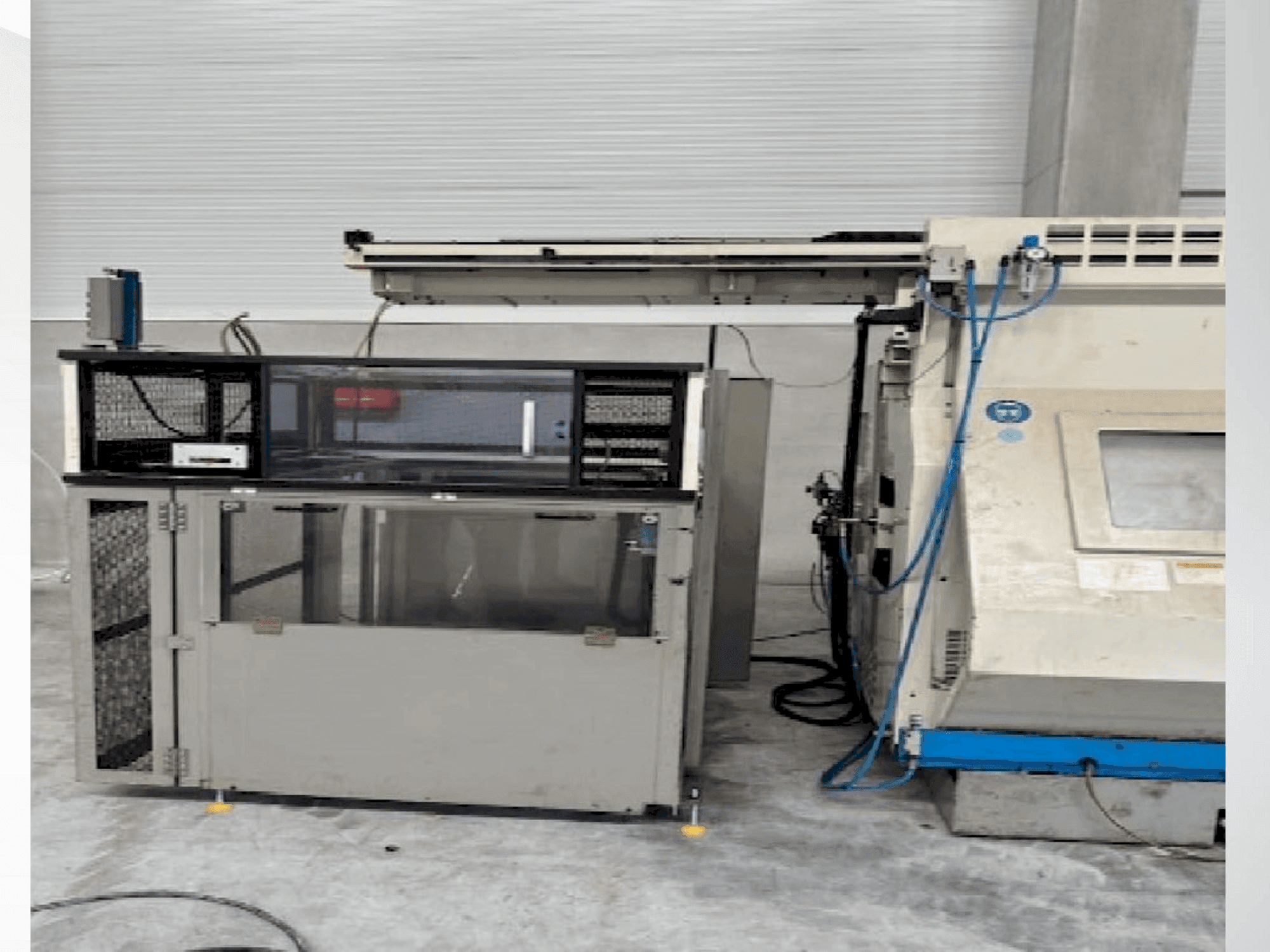 Okuma LT 10-M Mašinos vaizdas iš priekio