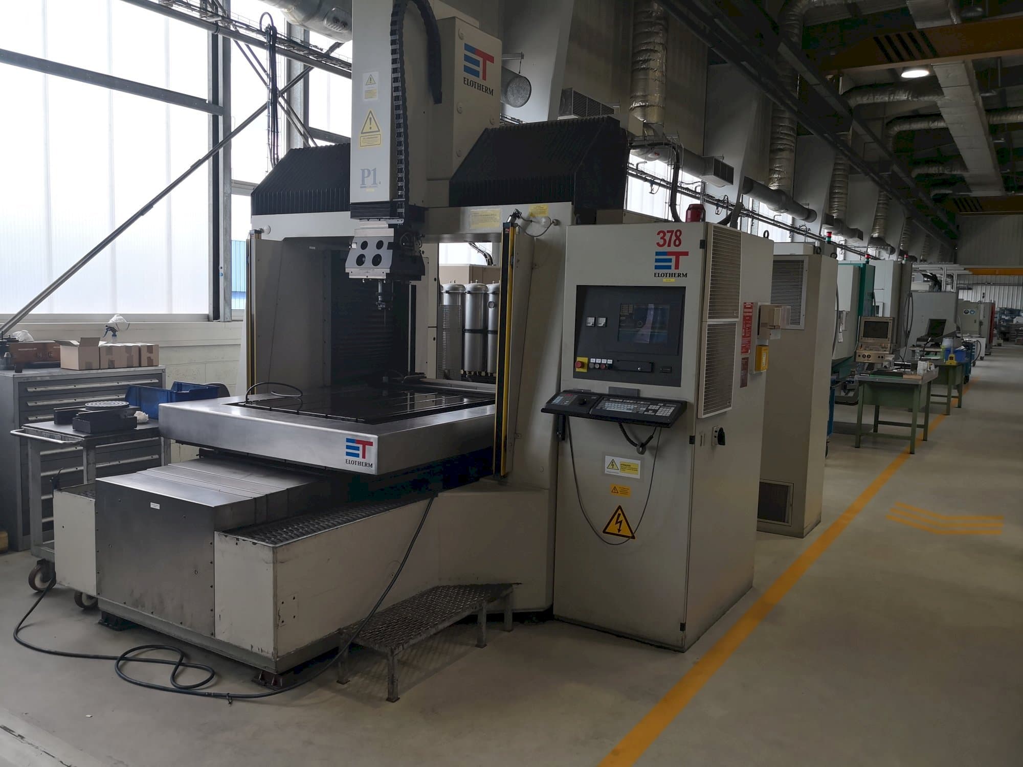 ELOTHERM ELBOMAT P1 Mašinos vaizdas iš priekio