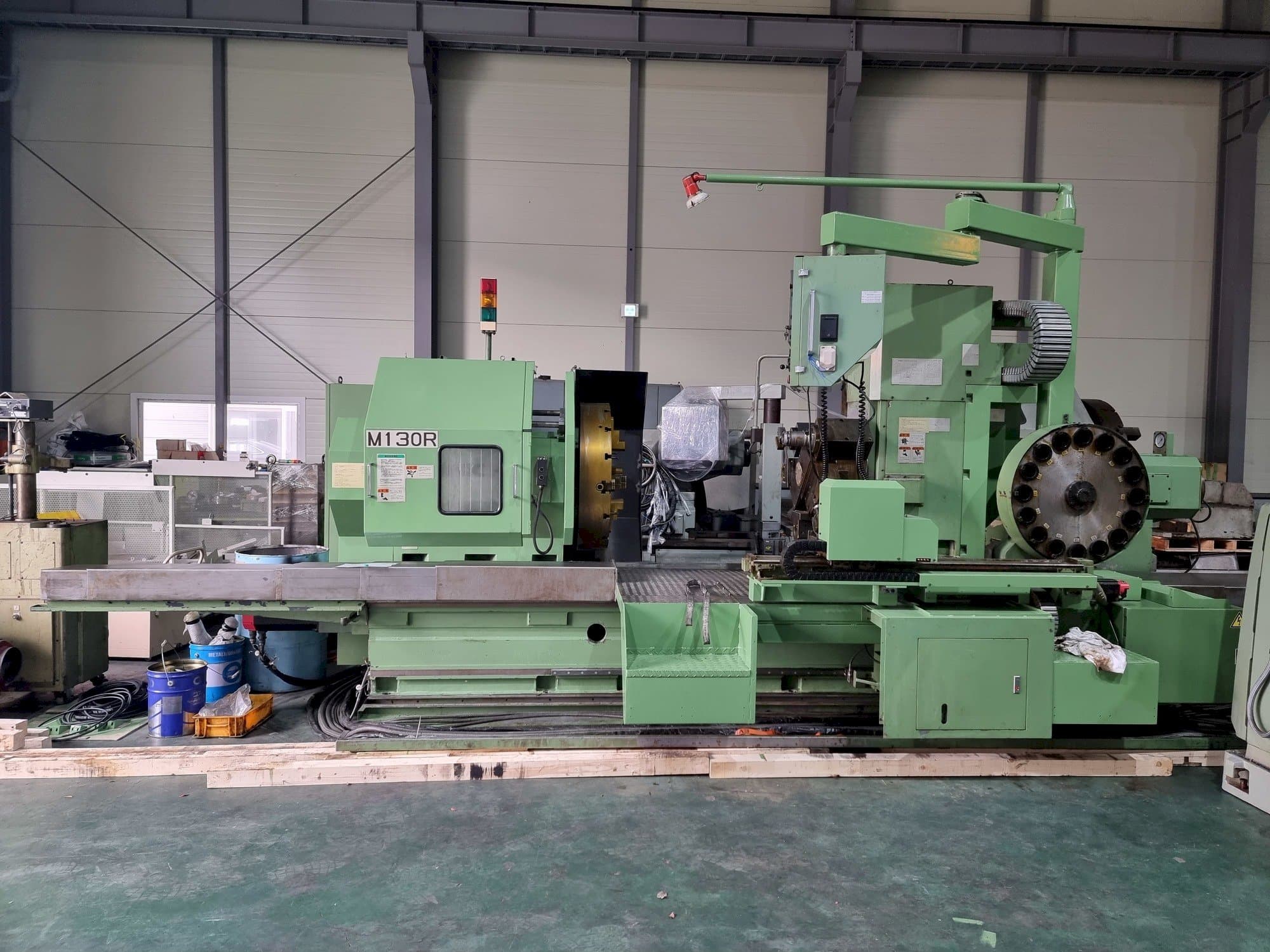 DAINICHI M 130R Mašinos vaizdas iš priekio