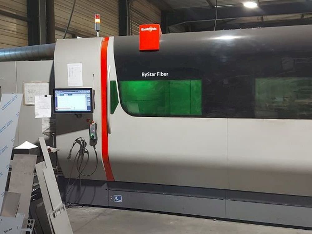 Bystronic Bystar fiber Mašinos vaizdas iš priekio
