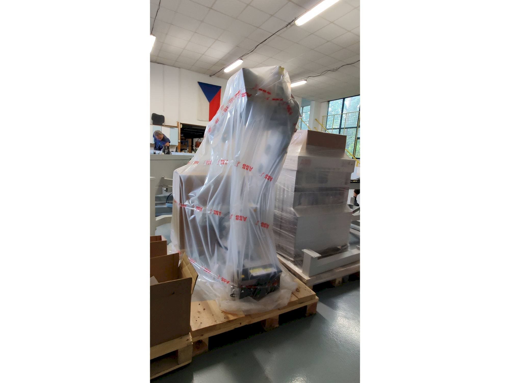 ABB IRB 4600 Mašinos vaizdas iš priekio